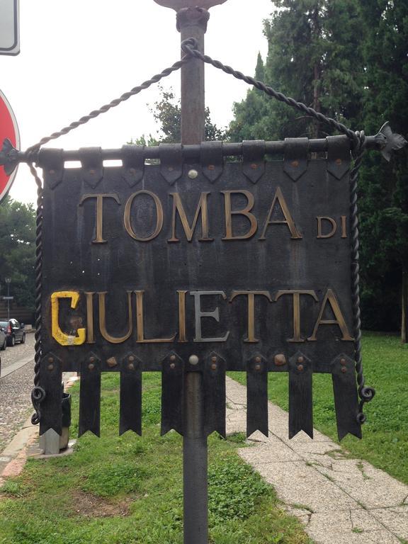 Apartment Tomba Di Giulietta